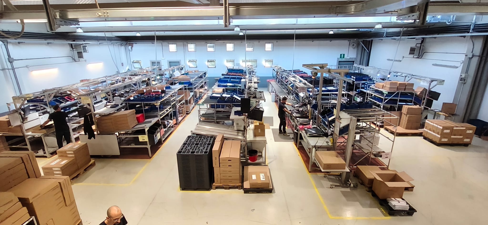 Powersoft - La linea di assemblaggio